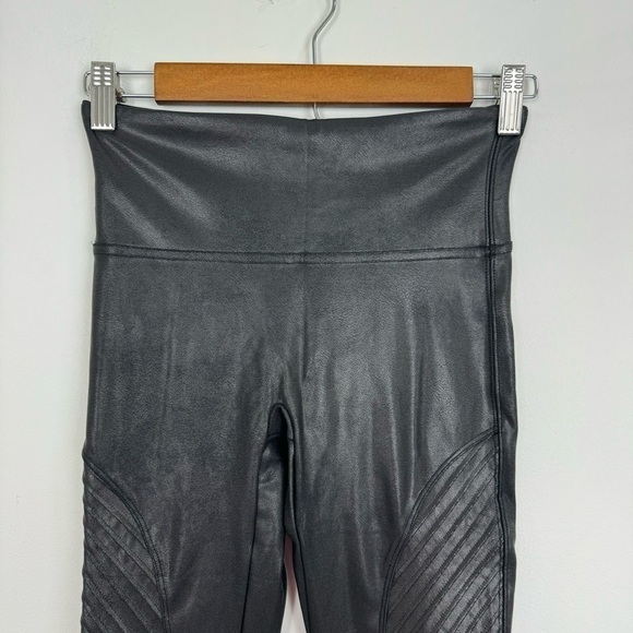 SPANX Faux Leather Moto Leggings Black Size Small Petite NWT - Picture 3 of 15